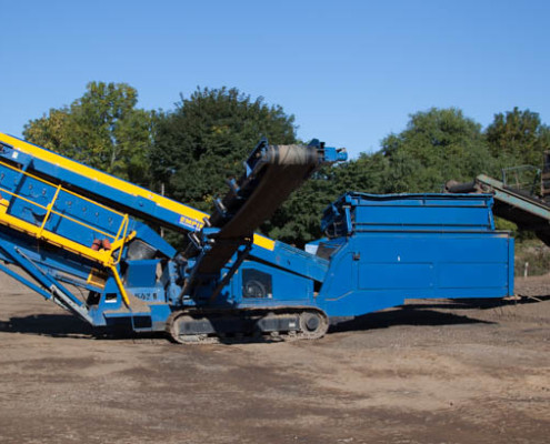 howford 3 way screener for hire